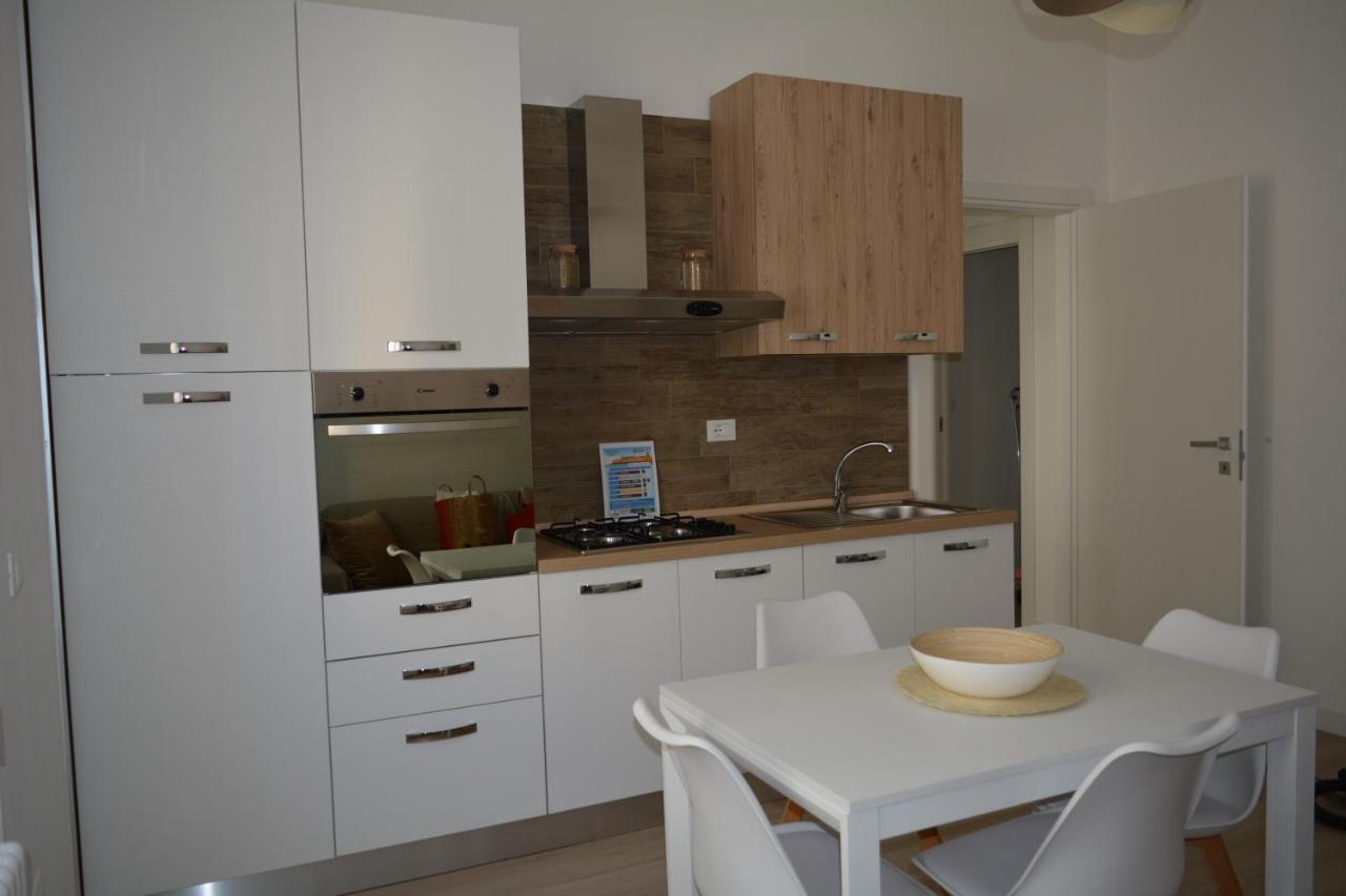 Dimora Mucci Apartment Termoli Bagian luar foto