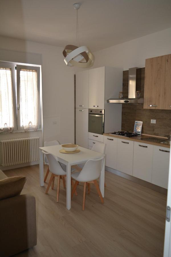 Dimora Mucci Apartment Termoli Bagian luar foto