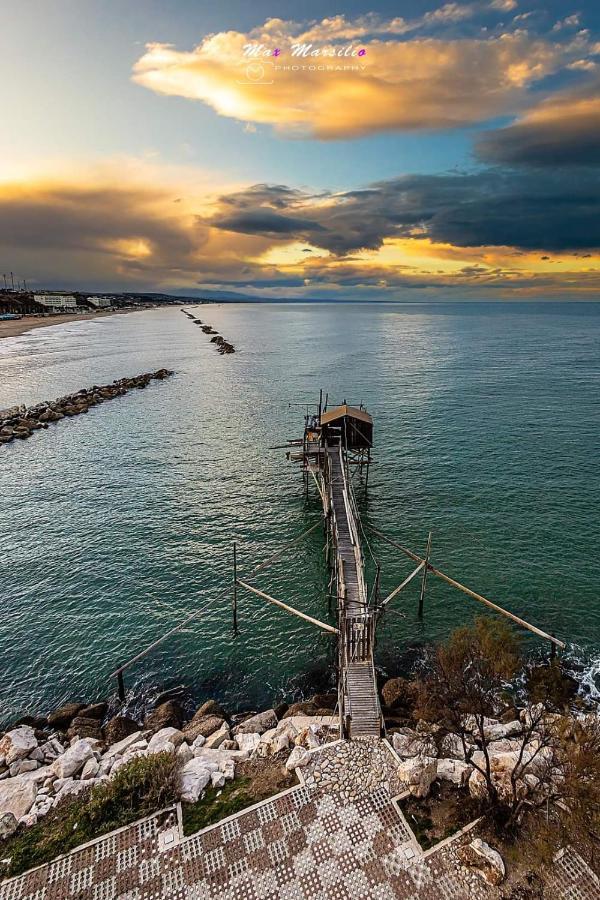Dimora Mucci Apartment Termoli Bagian luar foto