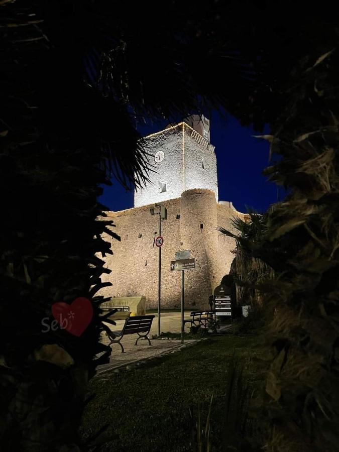 Dimora Mucci Apartment Termoli Bagian luar foto