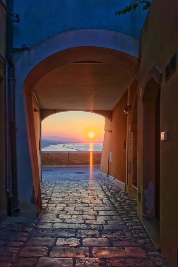 Dimora Mucci Apartment Termoli Bagian luar foto